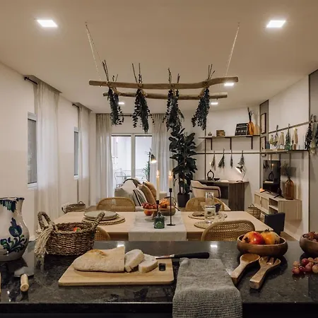 Διαμέρισμα Linares - 2 Bedrooms, Terrace In Campo De Ourique