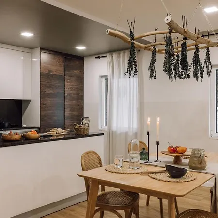 Linares - 2 Bedrooms, Terrace In Campo De Ourique Διαμέρισμα Lisboa