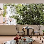 Linares - 2 Bedrooms, Terrace In Campo De Ourique Apartament Lizbona